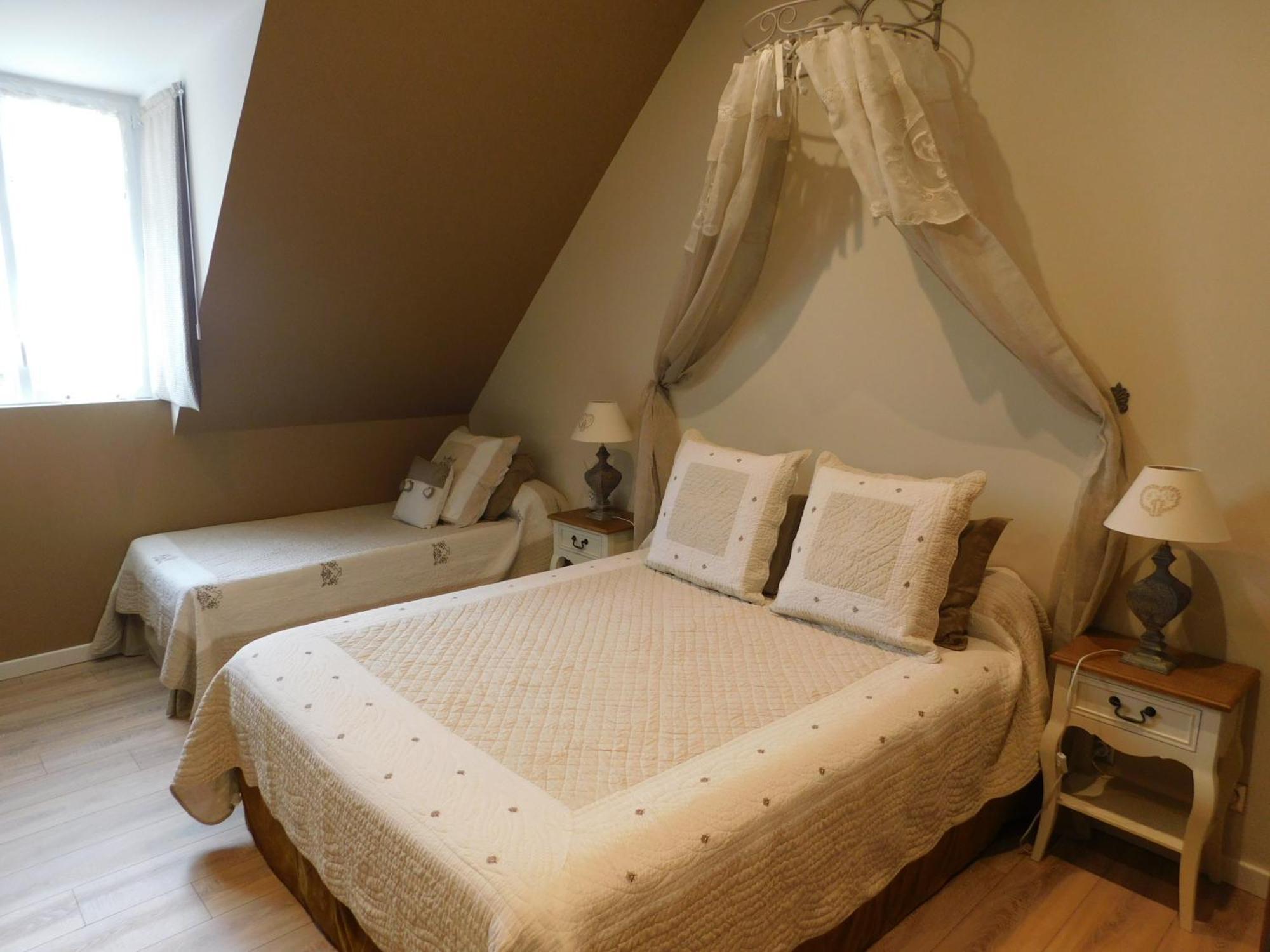 Les Jarrieres Bed & Breakfast Dame-Marie-les-Bois Dış mekan fotoğraf